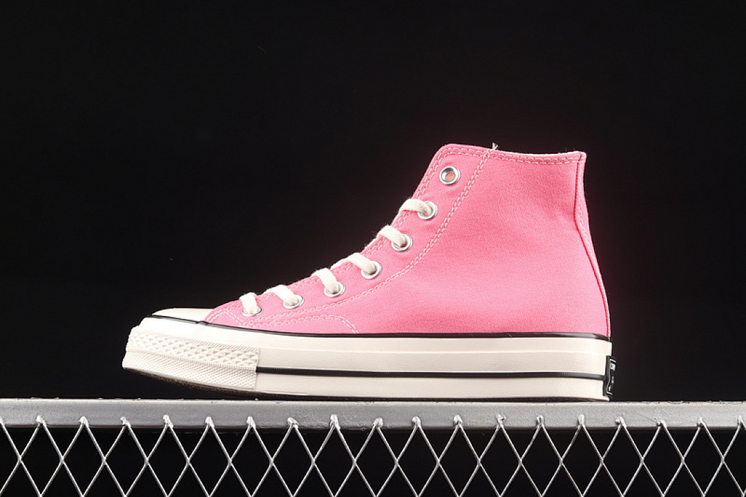 Converse [172678C]-[CHUCK TAYLOR ALL STAR 70S HIGH PINK/WHITE/BLACK]-[WOMAN:35-39]-[MAN:40-44], photo 1