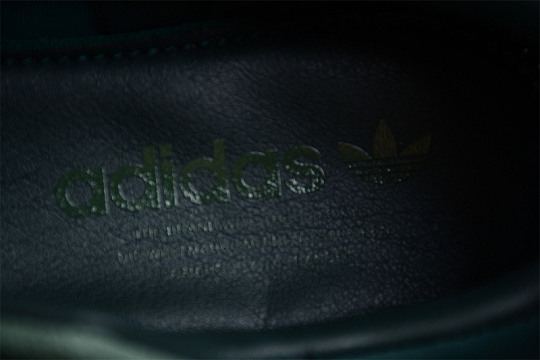 Adidas [FZ6444]-[ADIDAS SAMBA VEGAN TEAM STAN SMITH CREPE PANTONE/SHADOW GREEN/SUPPLIER COLOUR] - Image 7
