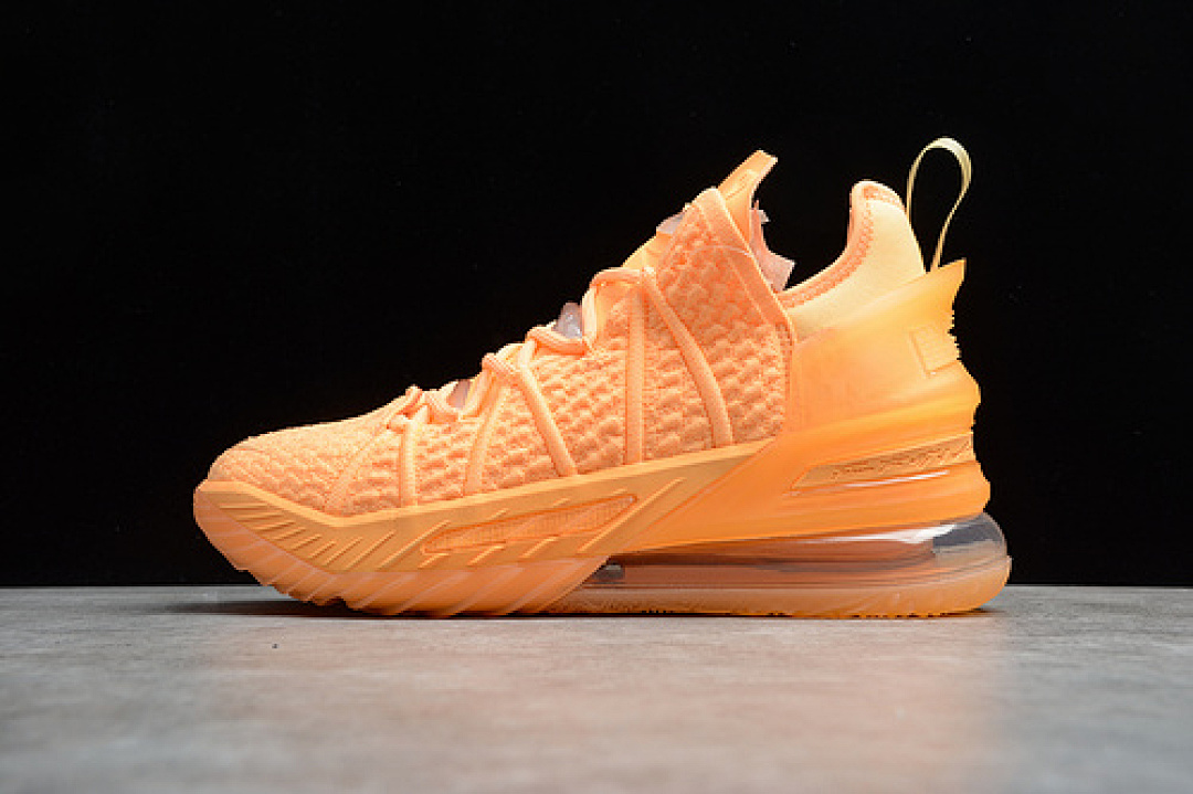On Running On Running BASKETBALL SHOES LEBRON 18 SISTERHOOD MELON TINT/MELON TINT · DB7644-801, photo 1