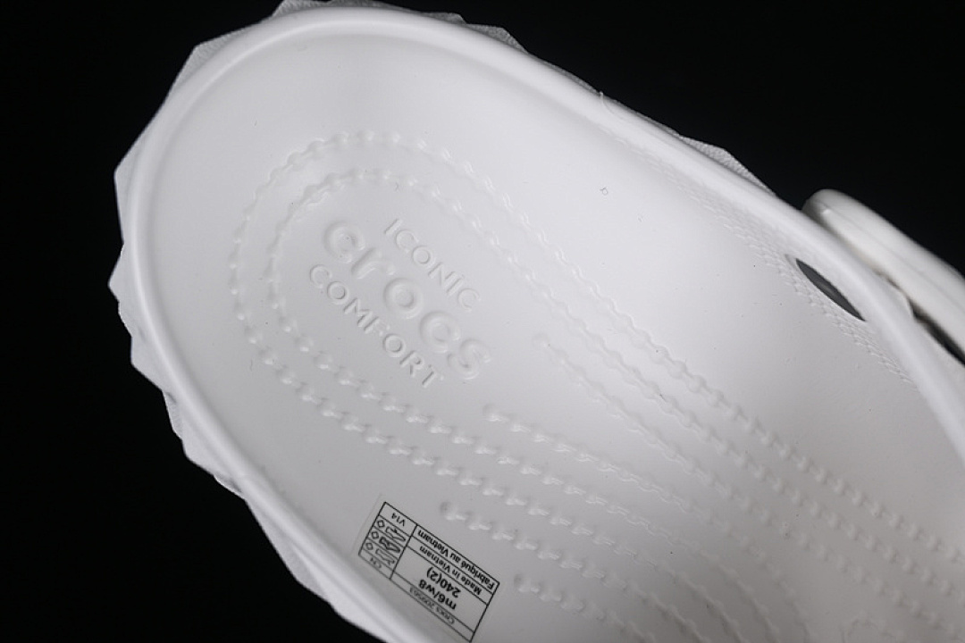 Crocs [CROCS WHITE]-[WOMAN:34-39]-[MAN:40-46] - Image 4