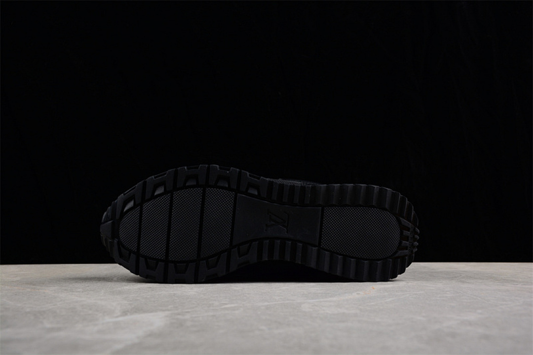 Louis Vuitton [0317174H56]-[L*V RUN AWAY SNEAKERS BLACK]-[WOMAN:36-39]-[MAN:40-45] - Image 4
