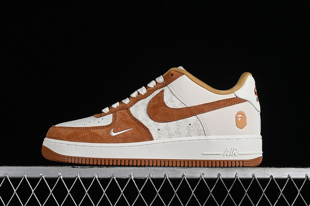 Nike [BA8806-847]-[AIR FORCE 1 07 LOW BAPE OFF WHITE/BROWN]-[WOMAN:36-39]-[MAN:40-45], photo 1