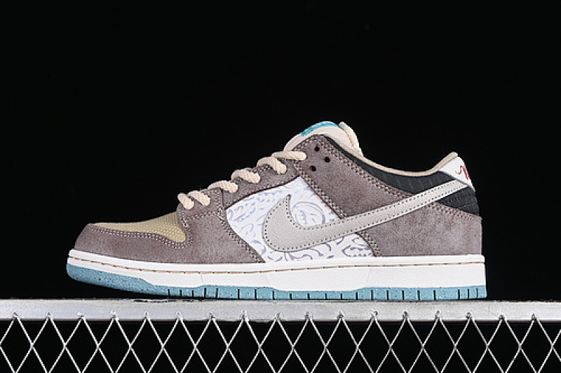 Nike SB DUNK LOW BIG MONEY SAVINGS BAROQUE BROWN/SUMMIT WHITE-SANDDRIFT-DARK SMOKE · FZ3129-200, photo 1