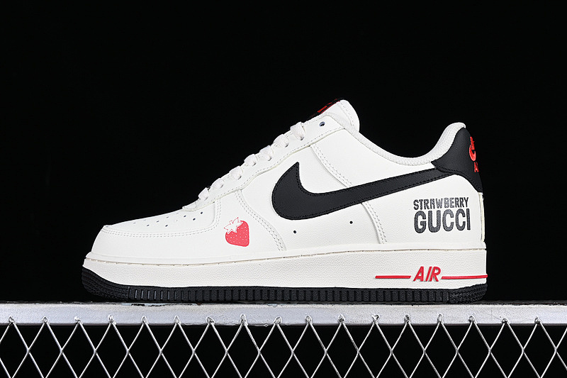 Nike Nike AIR FORCE 1 07 LOW RED/BLACK/WHITE · BS9055-719, photo 1
