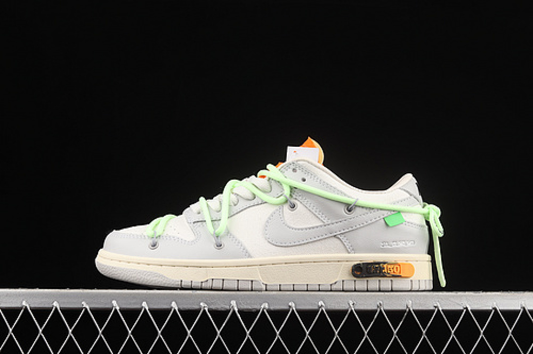 Nike OW X SB DUNK LOW LOT 43 OF 50 SAIL/NEUTRAL GREY/BARELY VOLT · DM1602-128, photo 1