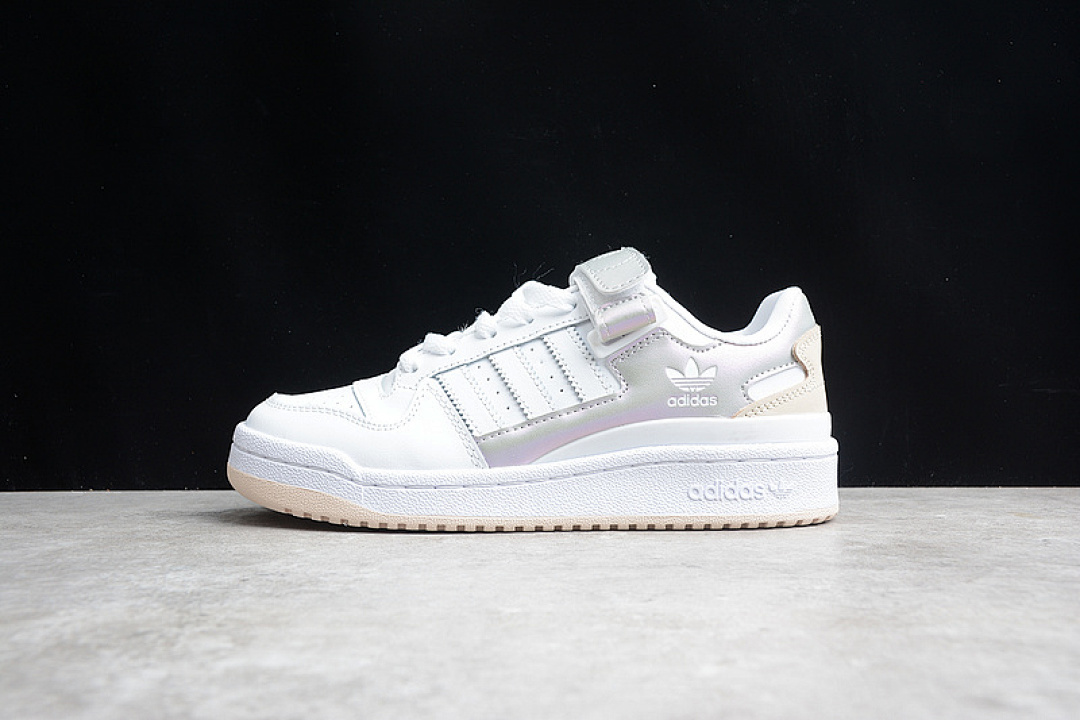 FORUM LOW SHOES CLOUD WHITE/WONDER WHITE/SUPPLIER COLOUR · GX5061, photo 1
