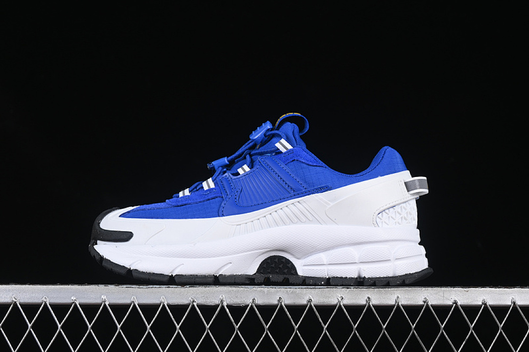 Nike Nike ZOOM VOMERO ROAM RACER BLUE/SUMMIT WHITE/BLACK/RACER BLUE · FV2295-400, photo 1