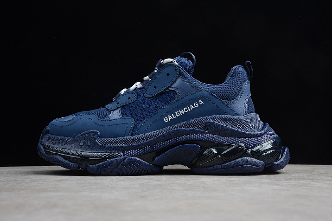 Unbranded [ECBA801084A]-[TRIPLE S SNEAKER DADSHOE NAVY BLUE/WHITE]-[UNISEX:35-45], photo 1