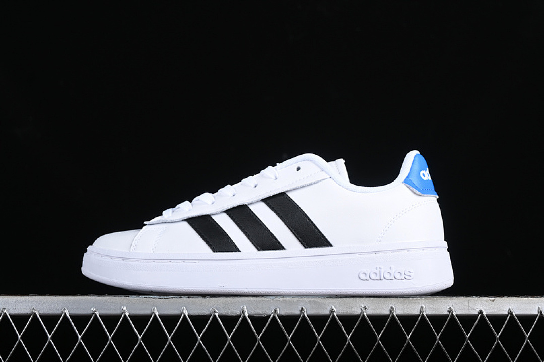Unbranded [GY8029]-[GRAND COURT ALPHA CLOUD WHITE/CORE BLACK/BLUE RUSH]-[WOMAN:36-39]-[MAN:40-45], photo 1