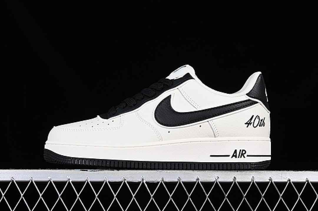 Nike [JF1983-552]-[AIR FORCE 1 LOW 40TH BLACK/OFF WHITE]-[WOMAN:36-39]-[MAN:40-45], photo 1