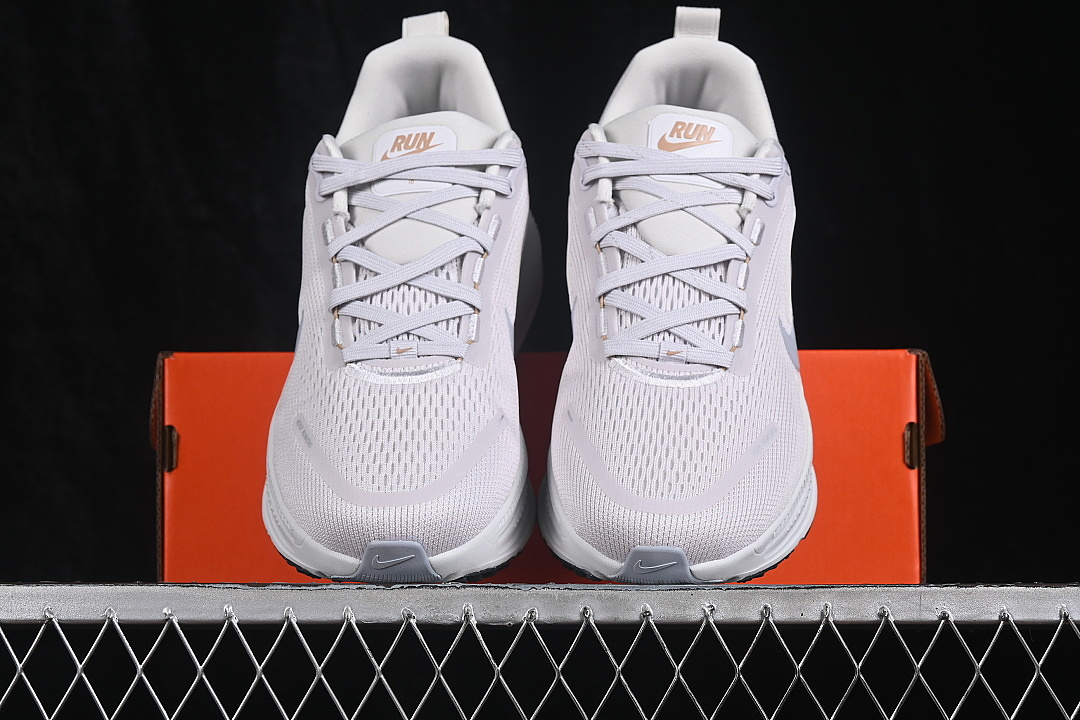Nike [HM6803-009]-[AIR ZOOM VOMERO 18 CASUAL RUNNING SHOES GREY/WHITE]-[WOMAN:36-39]-[MAN:40-46] - Image 12
