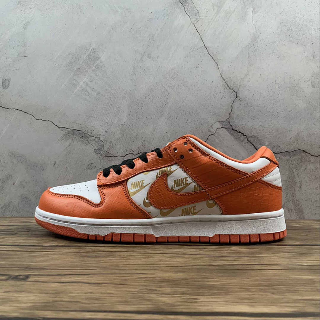 Nike SU*PREME X SB DUNK LOW ORANGE STARS ORANGE/WHITE/GOLD · DH3228-181, photo 1