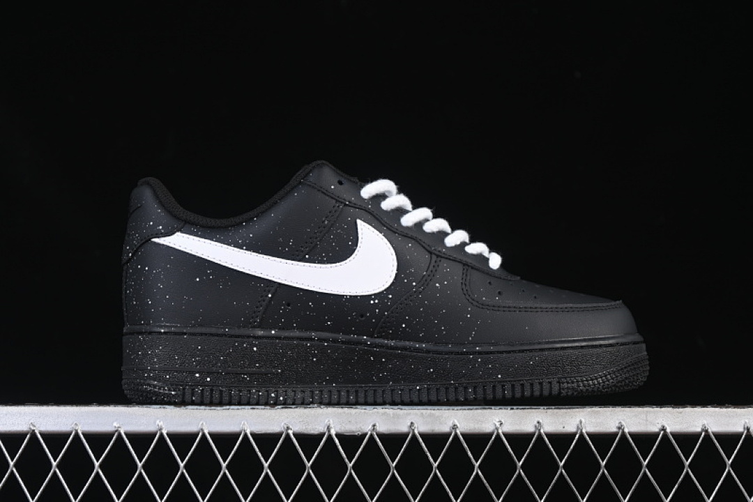 Nike [ZH0316-101]-[AIR FORCE 1 07 LOW WHITE/BLACK]-[WOMAN:36-39]-[MAN:40-45] - Image 2