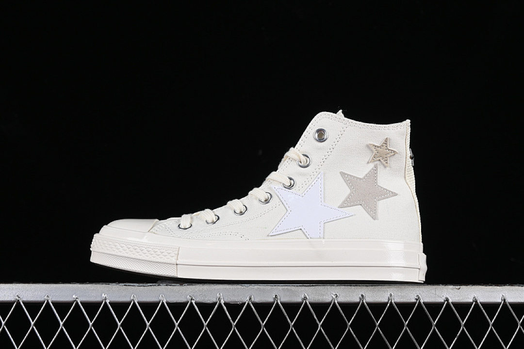 Converse [A11611C]-[CONVERSE CHUCK 70 SNL HIGH VINTAGE WHITE/NATURAL IVORY]-[WOMAN:35-39]-[MAN:40-44], photo 1
