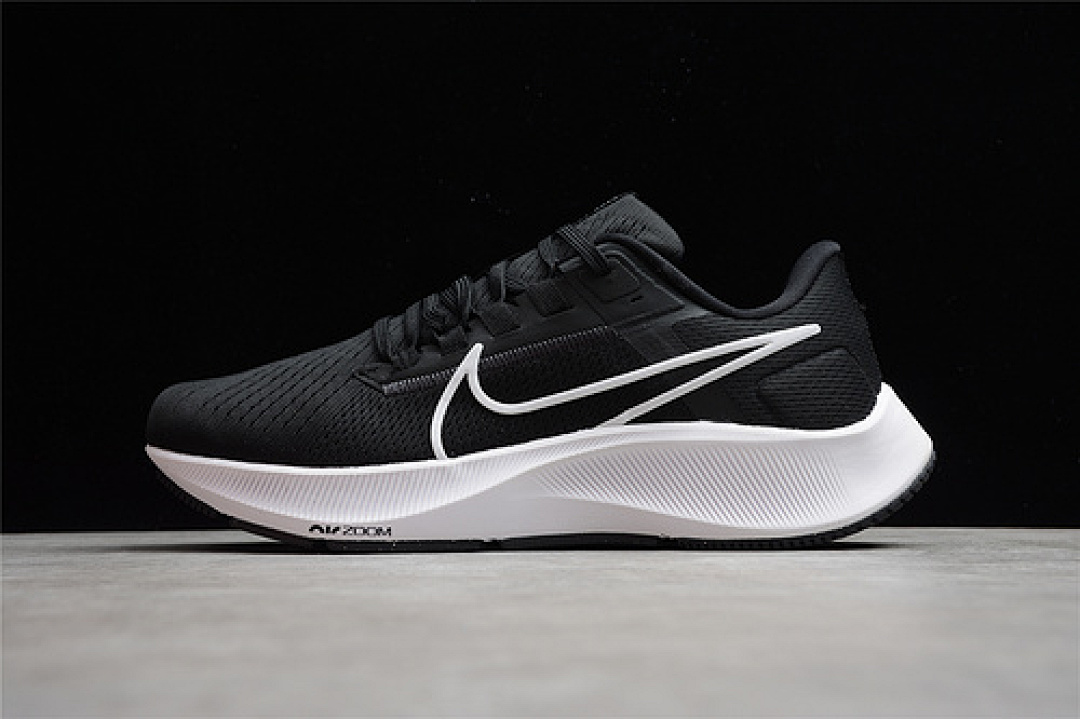 Nike [CZ1819-002]-[AIR ZOOM PEGASUS 38 BLACK/BLACK/WHITE]-[WOMAN:36-39]-[MAN:40-45] - Image 2