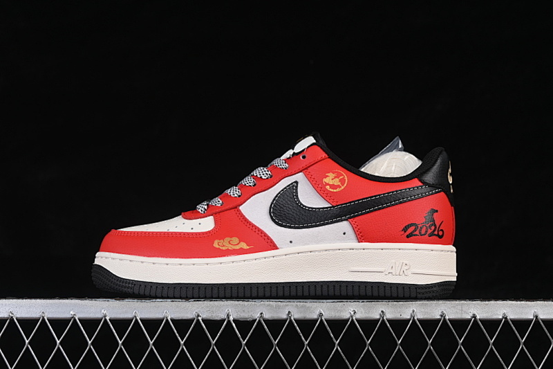 Nike Nike AIR FORCE 1 07 LOW WHITE/RED/BLACK · MZ9588-818, photo 1