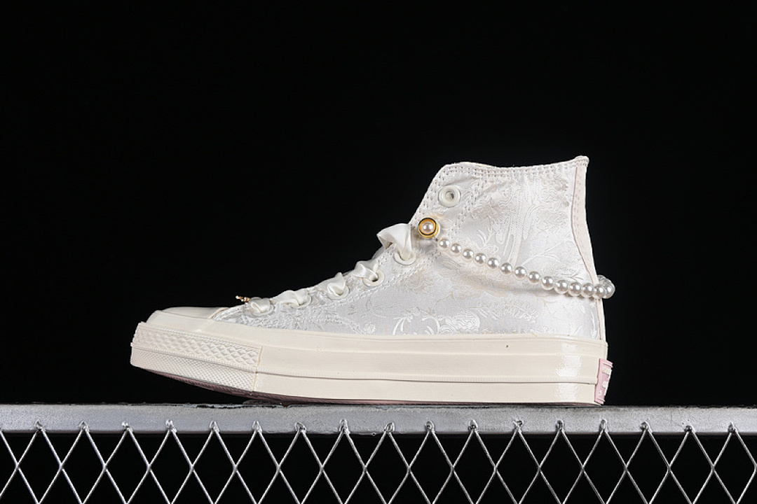 Converse Converse COVERSE CHUCK 1970S WHITE/PINK/SILVER · A07247C, photo 1
