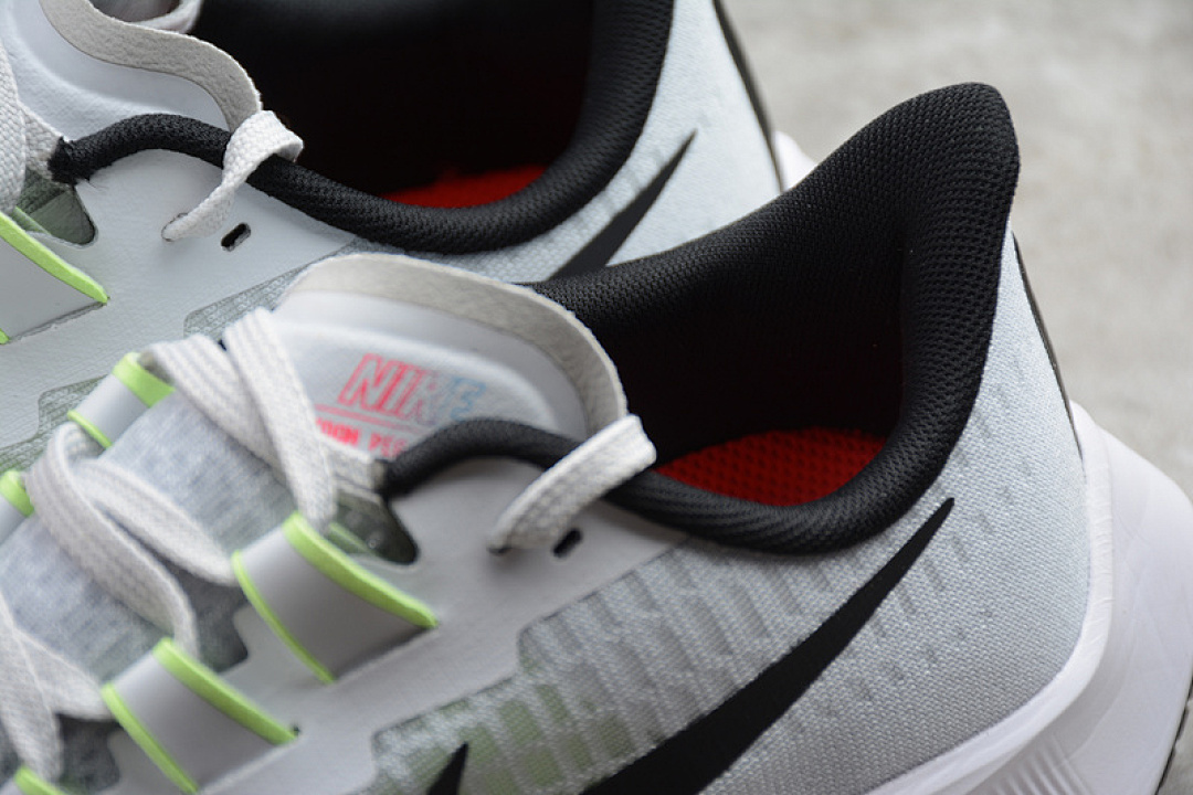Nike [CZ9308-001]-[AIR ZOOM PEGASUS 37 PURE PLATINUM/LASER CRIMSON-PSYCHIC BLUE-BLACK] - Image 8