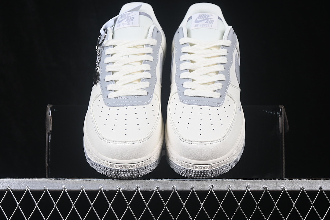 Nike [DN9688-129]-[AIR FORCE 1 07 LOW CASUAL SNEAKERS LIGHT GRAY/WHITE]-[WOMAN:36-39]-[MAN:40-45] - Image 12