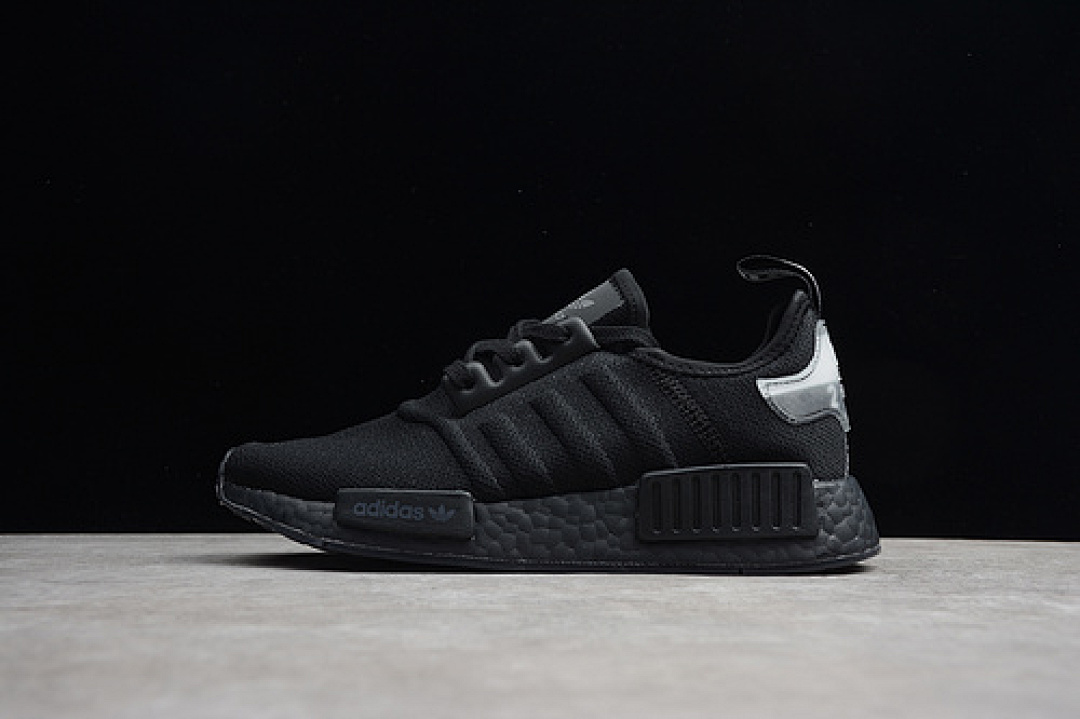 Unbranded [67-66-74]-[BD7745]-[NMD_R1 SHOES CORE BLACK/CORE BLACK/CLOUD WHITE]-[MAN:39-45], photo 1