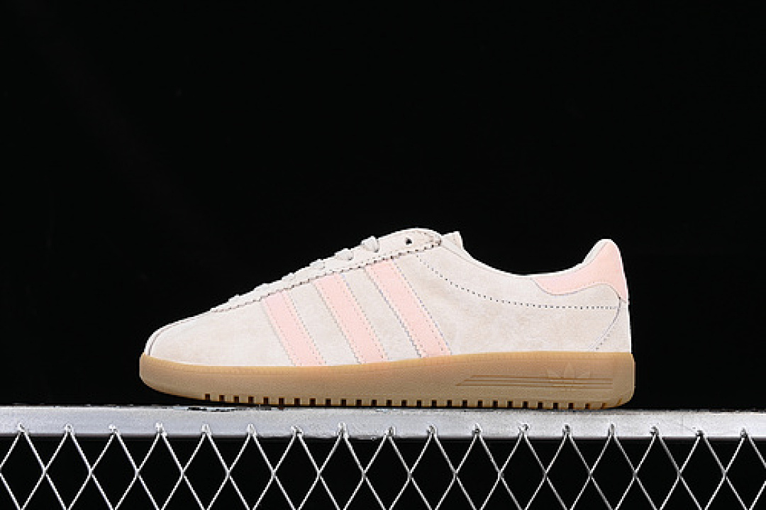 Unbranded [GY7388]-[ORIGINALS BERMUDA GREY/PINK/BROWN]-[WOMAN:36-39]-[MAN:40-45], photo 1