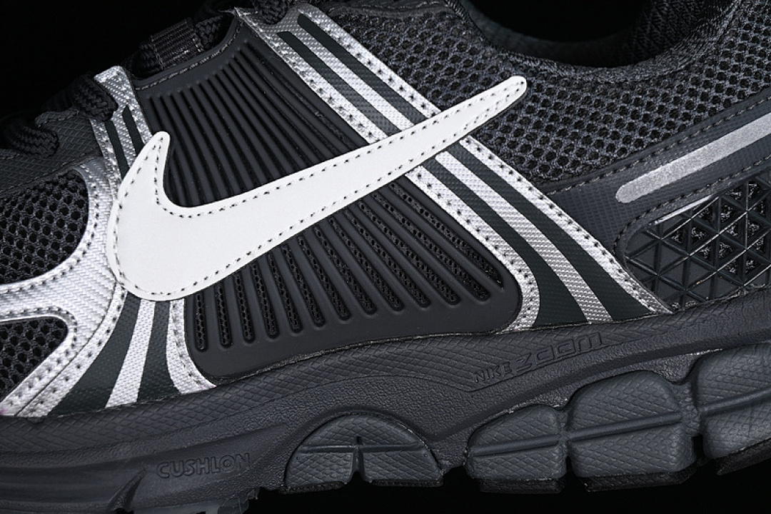 Nike [BV1358-002]-[ZOOM VOMERO 5 SP WHITE/BLACK]-[WOMAN:36-39]-[MAN:40-46] - Image 7