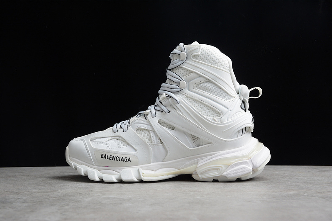 Unbranded [654866-W3CP1-1021]-[BA*LEN*CIAGA TRACK HIKE WHITE/WHITE/BLACK]-[WOMAN:35-39]-[MAN:40-45], photo 1
