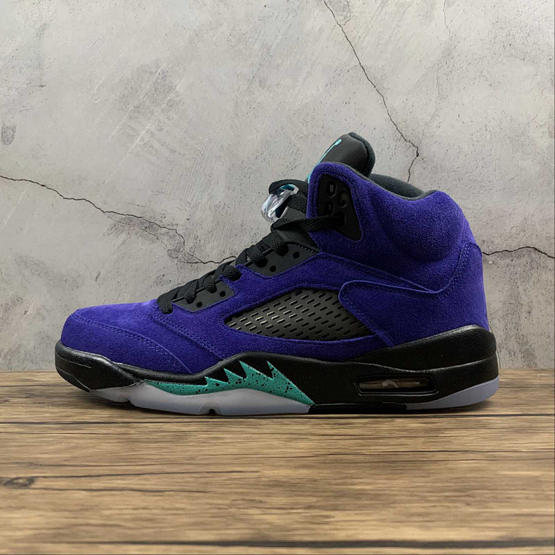 Jordan AIR Jordan 5 RETRO ALTERNATE GRAPE ICE/BLACK/CLEAR/NEW EMERALD · 136027-500, photo 1