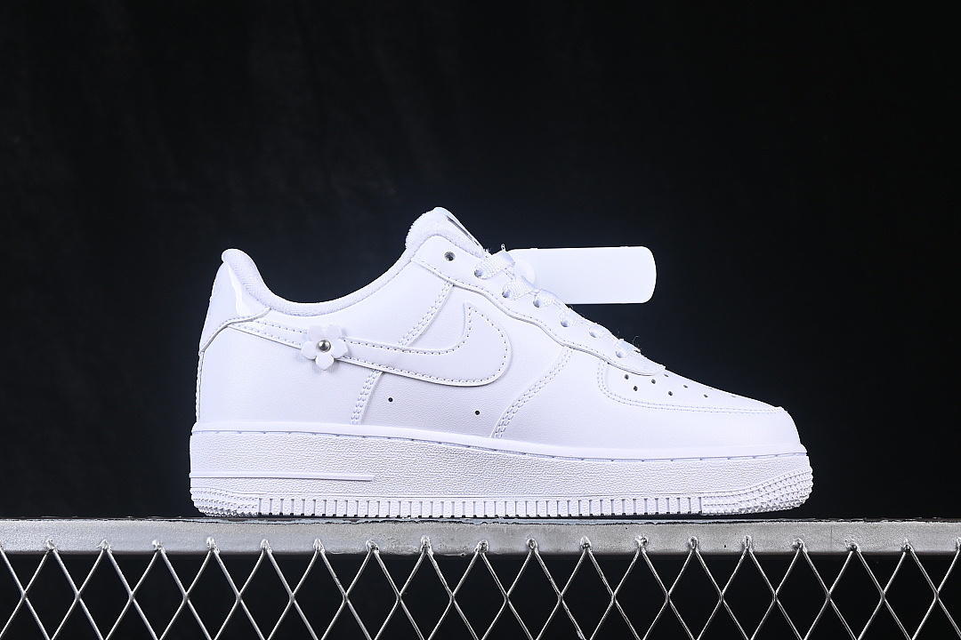 Unbranded [IR8637-100]-[AIR FORCE 1 07 LOW CASUAL SNEAKERS WHITE/WHITE]-[WOMAN:35.5-39]-[MAN:40] - Image 16