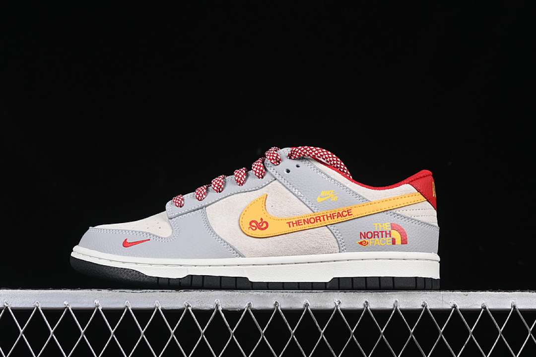 Nike SB DUNK LOW WHITE/GREY/RED/YELLOW · DJ2024-079, photo 1