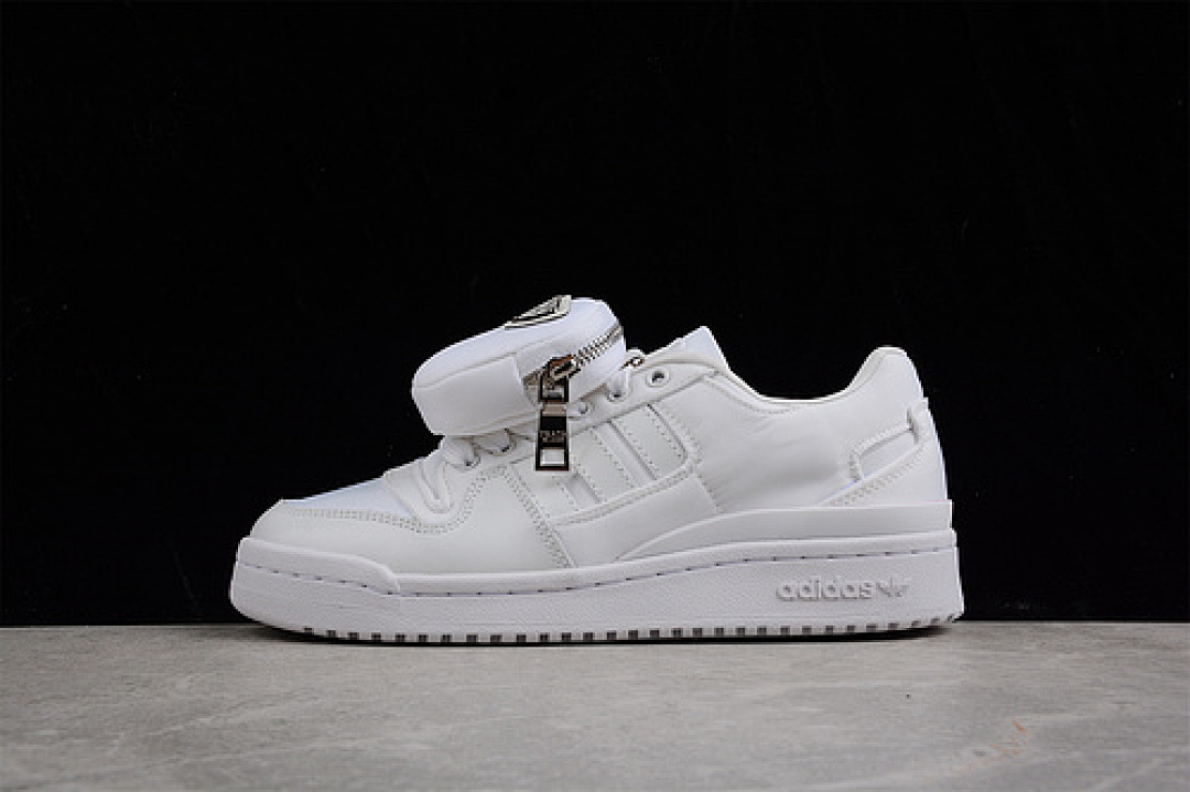 Prada [GY7042]-[PRADA X FORUM 84 LOW WHITE/WHITE/WHITE]-[WOMAN:36-39]-[MAN:40-45], photo 1