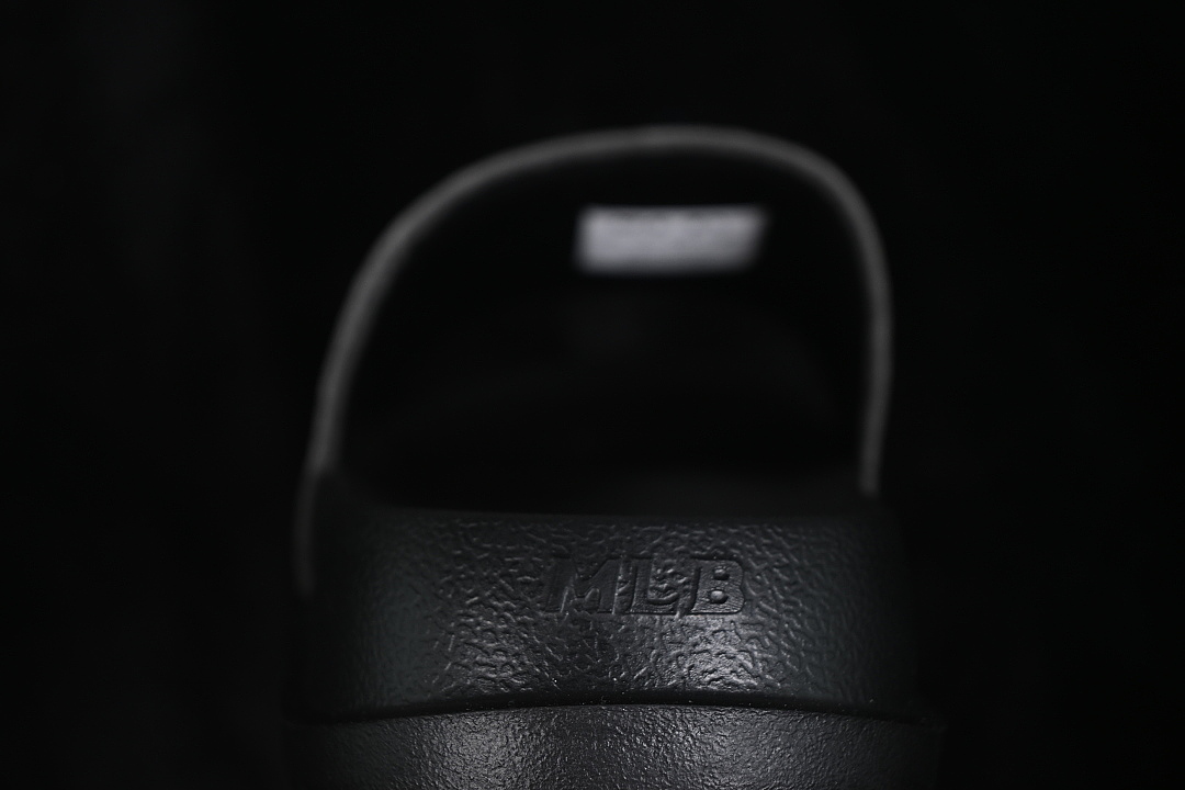 MLB [3ALPCMM4N50BKS]-[CHUNKY MOUND BASIC CASUAL SLIPPERS BLACK/INKINESS]-[WOMAN:35-39]-[MAN:40-44] - Image 5