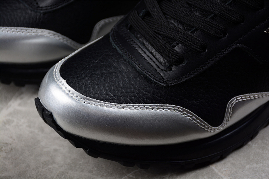 Louis Vuitton [0317174H56]-[L*V RUN AWAY SNEAKERS BLACK/WHITE]-[WOMAN:36-39]-[MAN:40-45] - Image 13