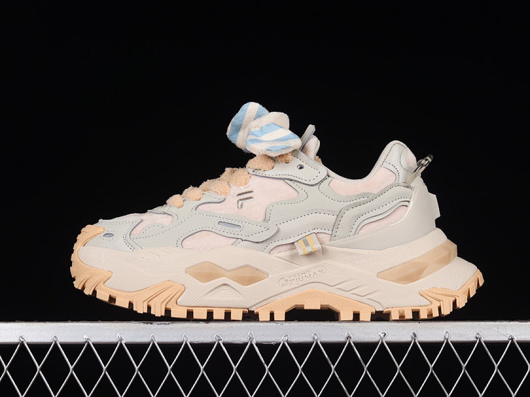 Fila [T12W241301FPB]-[FI*LA CASUAL RUNNING SHOES BEIGE/LIGHT KHAKI/LIGHT GREY]-[WOMAN:35.5-40], photo 1