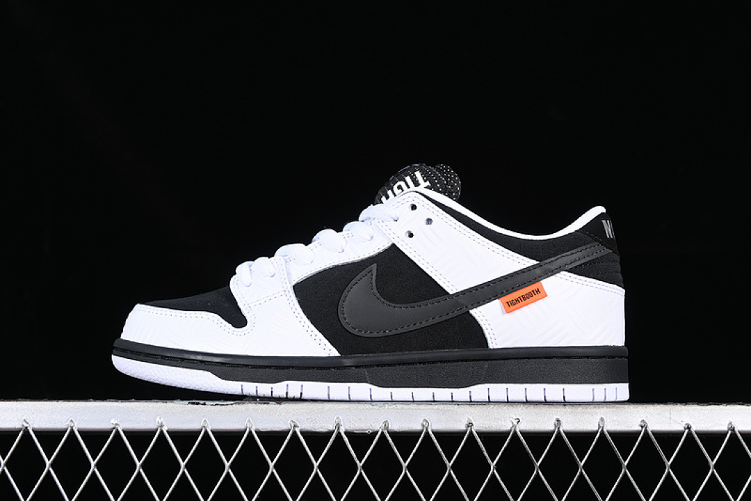 Unbranded [FD2629-100]-[TIGHTBOOTH X DUNK LOW SB WHITE/BLACK/SAFETY ORANGE]-[UNISEX:35.5-47.5], photo 1