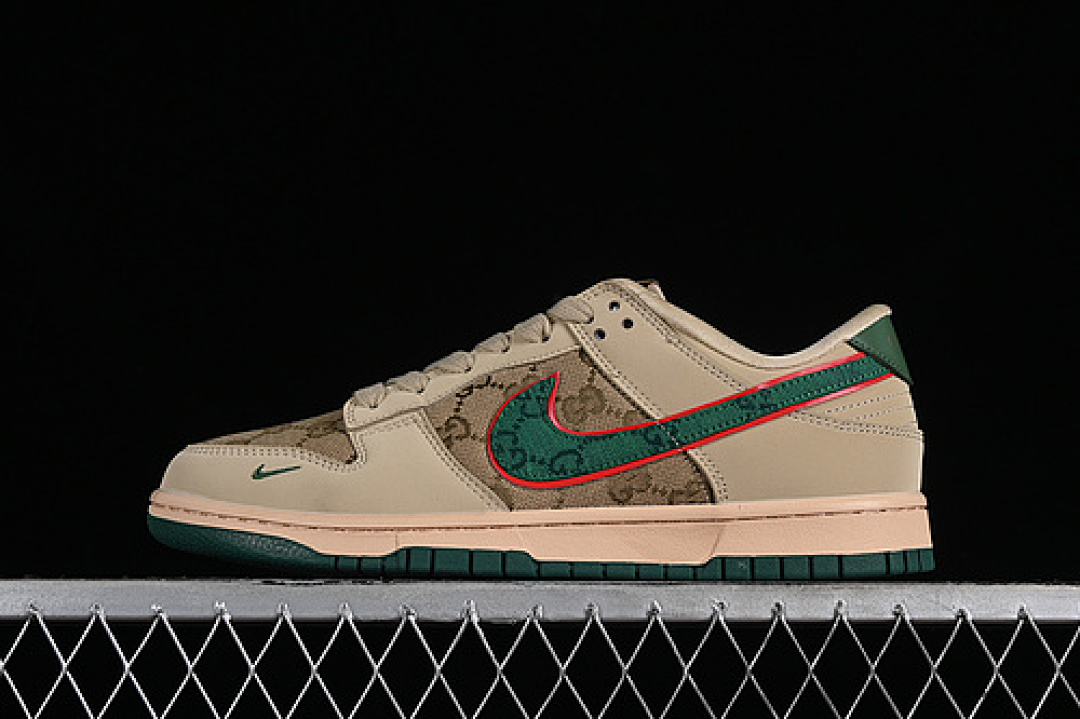 Unbranded [DQ1098-357]-[SB DUNK LOW GU*CCI YELLOW/GREEN/BROWN]-[WOMAN:36-39]-[MAN:40-45], photo 1