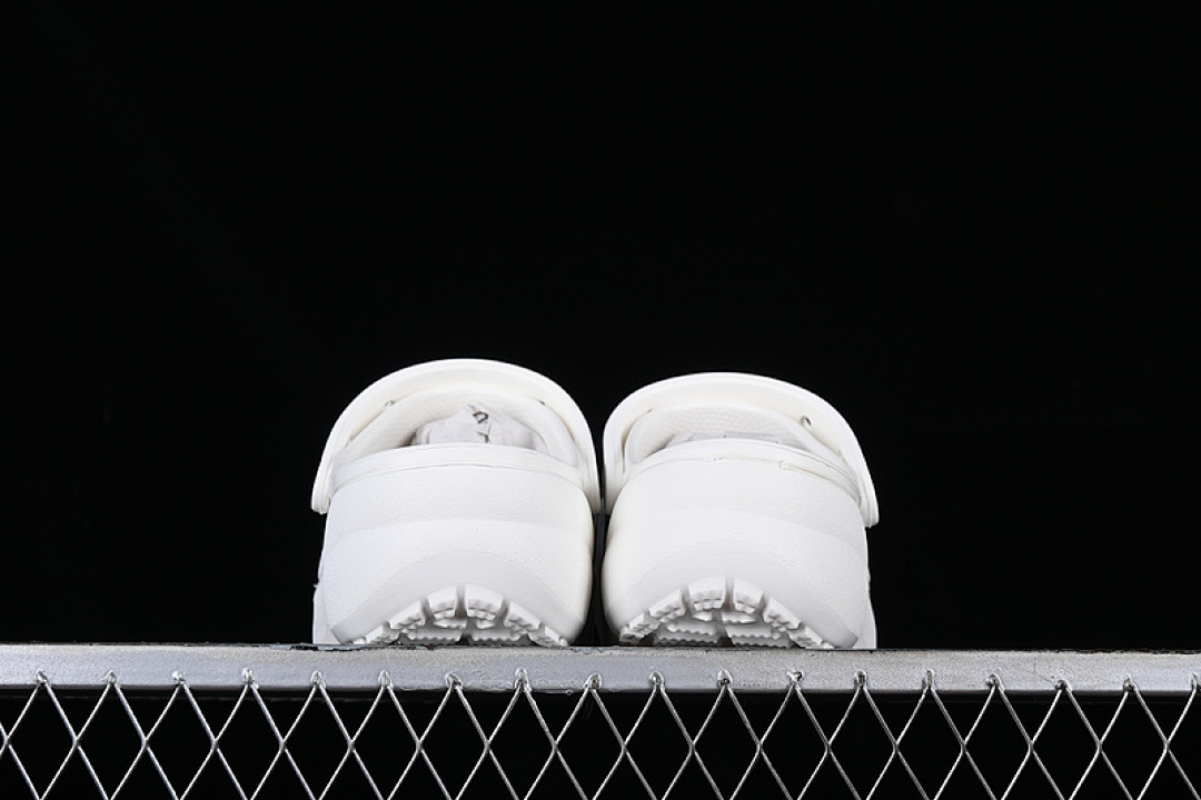 Crocs [CROCS BEACH SANDALS CLOGS WHITE]-[WOMAN:34-40] - Image 8