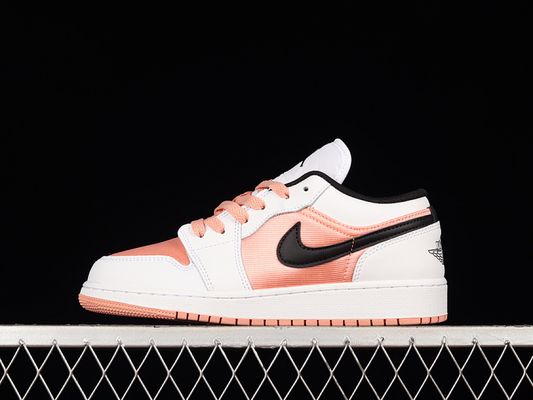 Jordan AIR Jordan 1 LOW GS LIGHT MADDER ROOT/BLACK/WHITE · DM8960-801, photo 1
