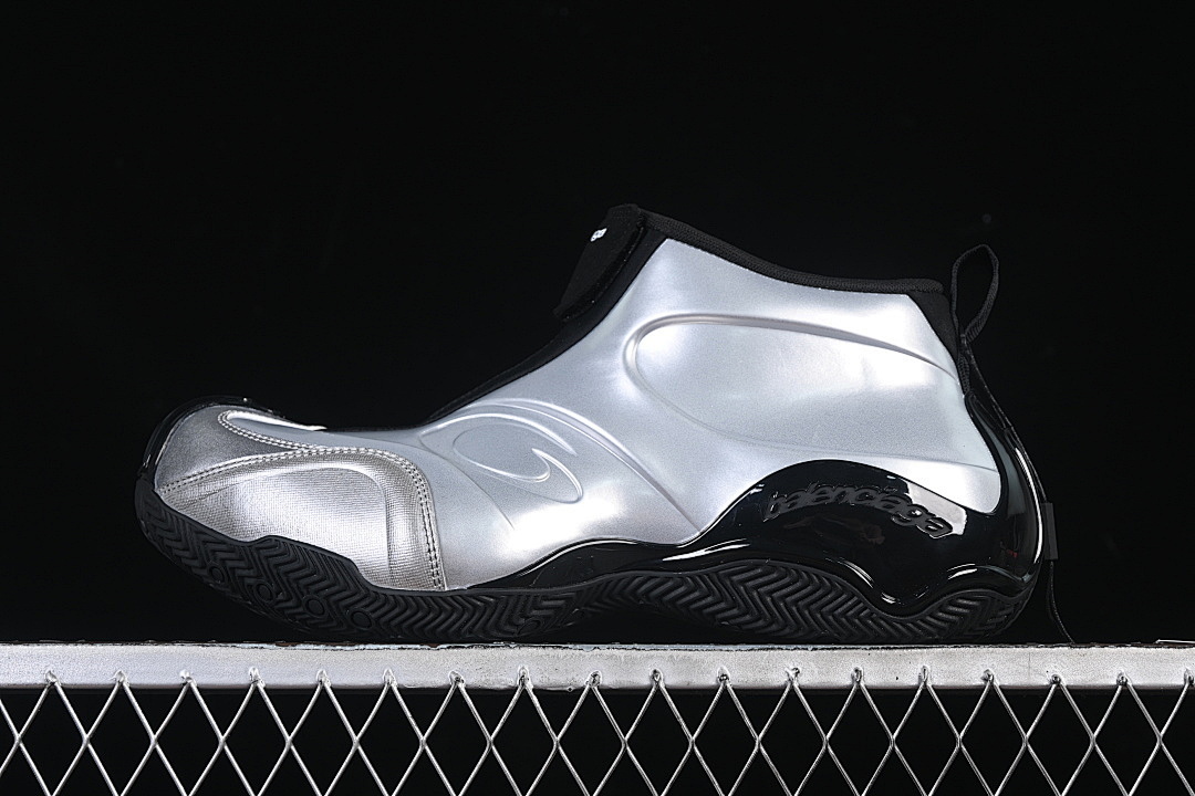 Balenciaga [WBKBM8010]-[BASKETBALL SNEAKER SILVER/BLACK]-[WOMAN:39]-[MAN:40-46], photo 1