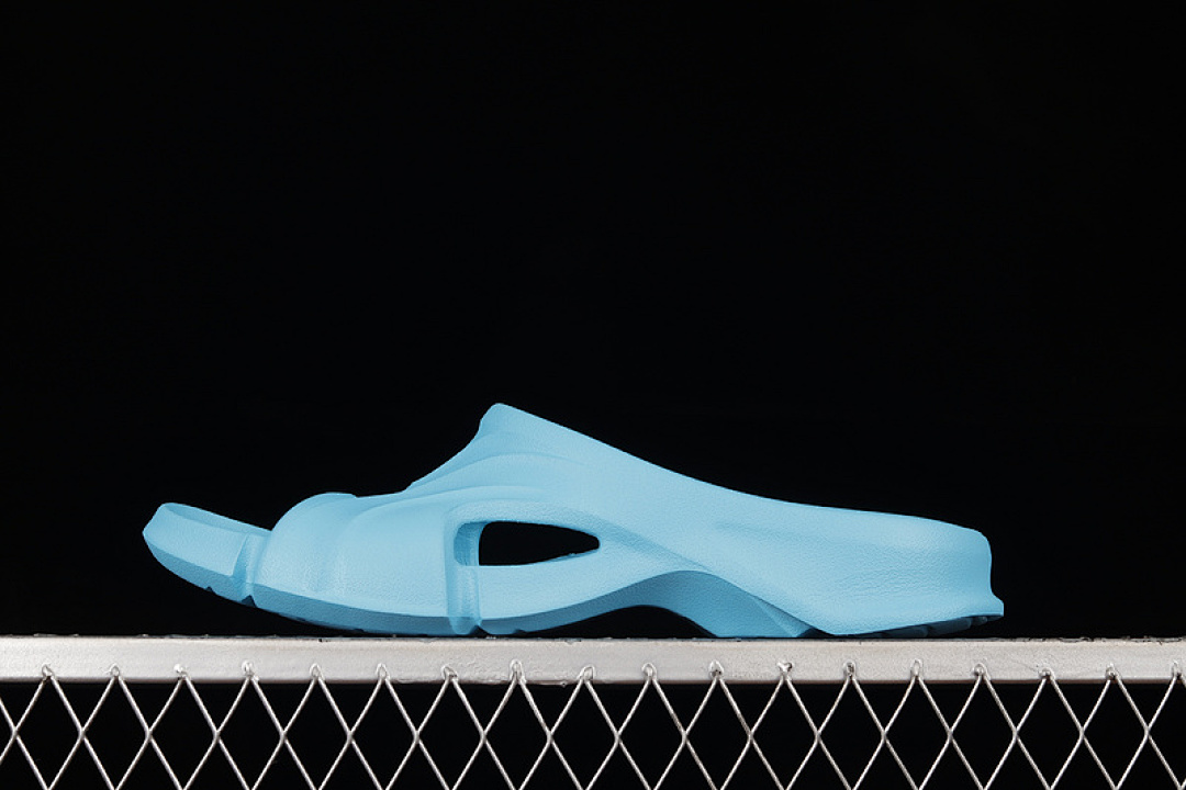 Balenciaga [BA*LEN*CIAGA MOLD THONG SANDALS LIGHT BLUE/LIGHT BLUE]-[WOMAN:36-39]-[MAN:40-44] - Image 9