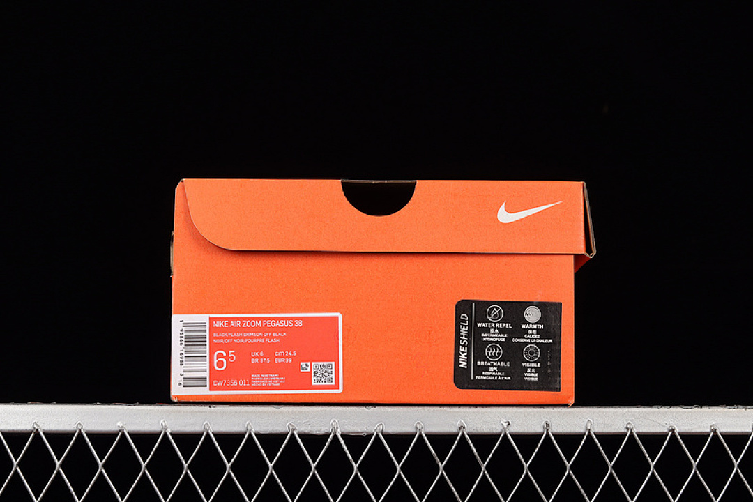 Nike [CW7356-011]-[AIR ZOOM PEGASUS 38 BLACK/OFF-NOIR/HYPER VIOLET/FLASH CRIMSON]-[MAN:39-45] - Image 11