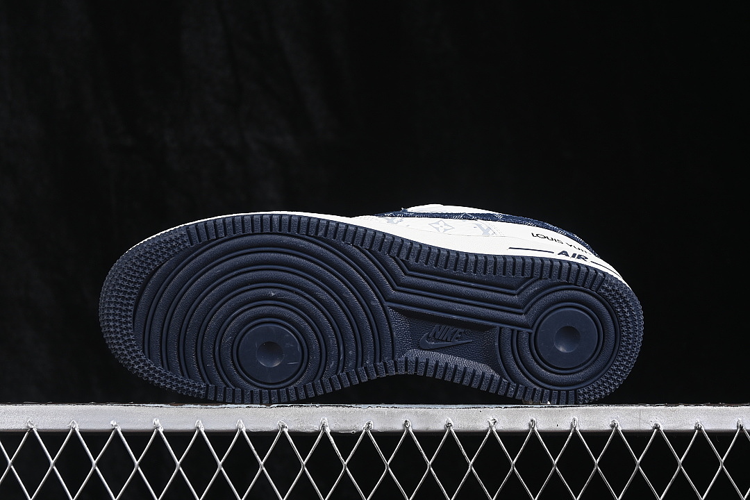 Nike [NH0601-601]-[AIR FORCE 1 07 LOW CASUAL SNEAKERS NAVY BLUE/WHITE]-[WOMAN:36-39]-[MAN:40-45] - Image 14