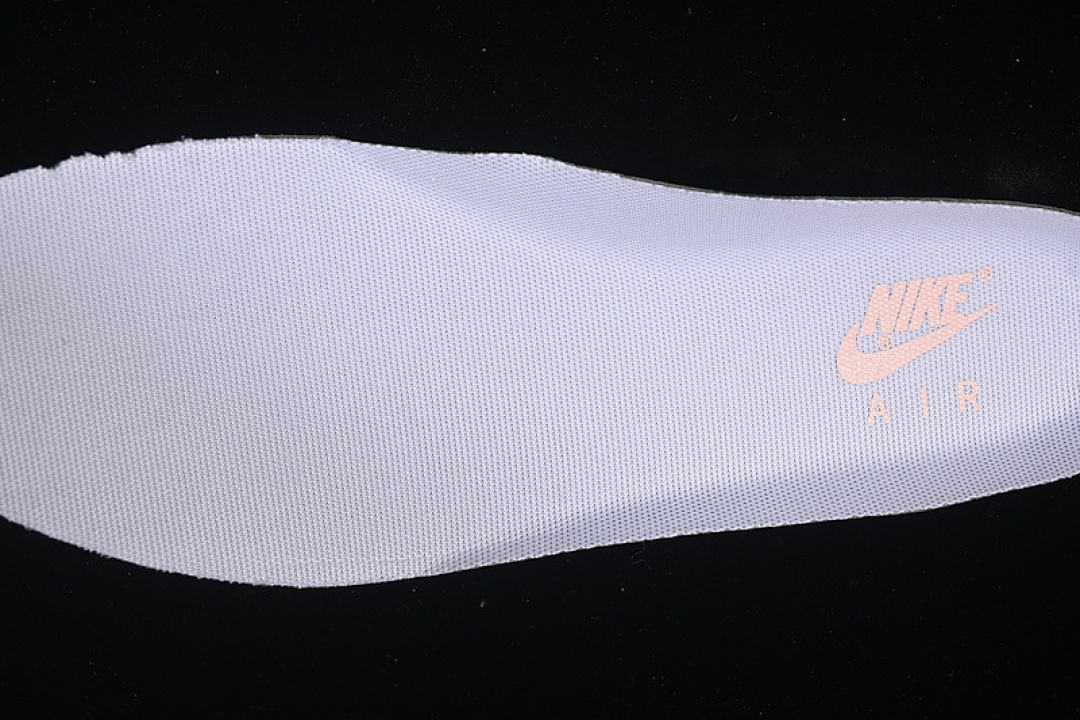 Nike [FB8971-070]-[AIR FORCE 1 07 LOW SPONGEBOB SQUAREPANTS WHITE/PINK/YELLOW]-[UNISEX:36-45] - Image 4