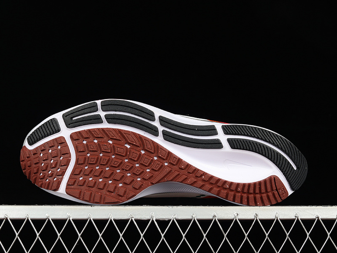 Nike [DQ4499-101]-[AIR ZOOM PEGASUS 38 SAIL/WHITE/GYM RED/BLACK]-[MAN:39-45] - Image 14