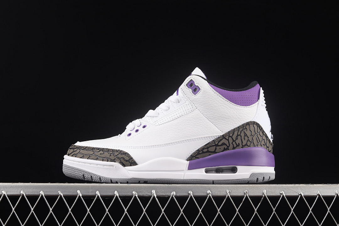 Jordan AIR Jordan 3 RETRO DARK IRIS/WHITE/BLACK/CEMENT GREY · CT8532-105, photo 1