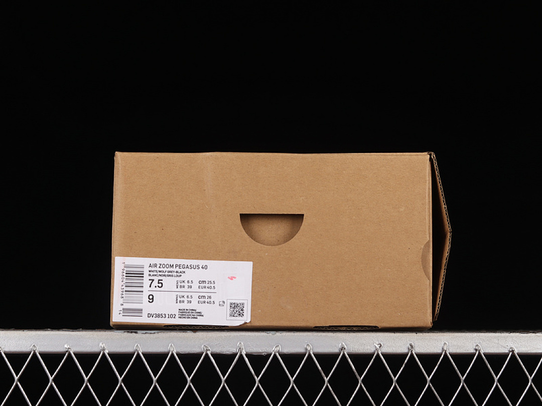 Nike [DV3853-102]-[AIR ZOOM PEGASUS 40 ROAD RUNNING SHOES WHITE/LIGHT GREY]-[UNISEX:36-45] - Image 15