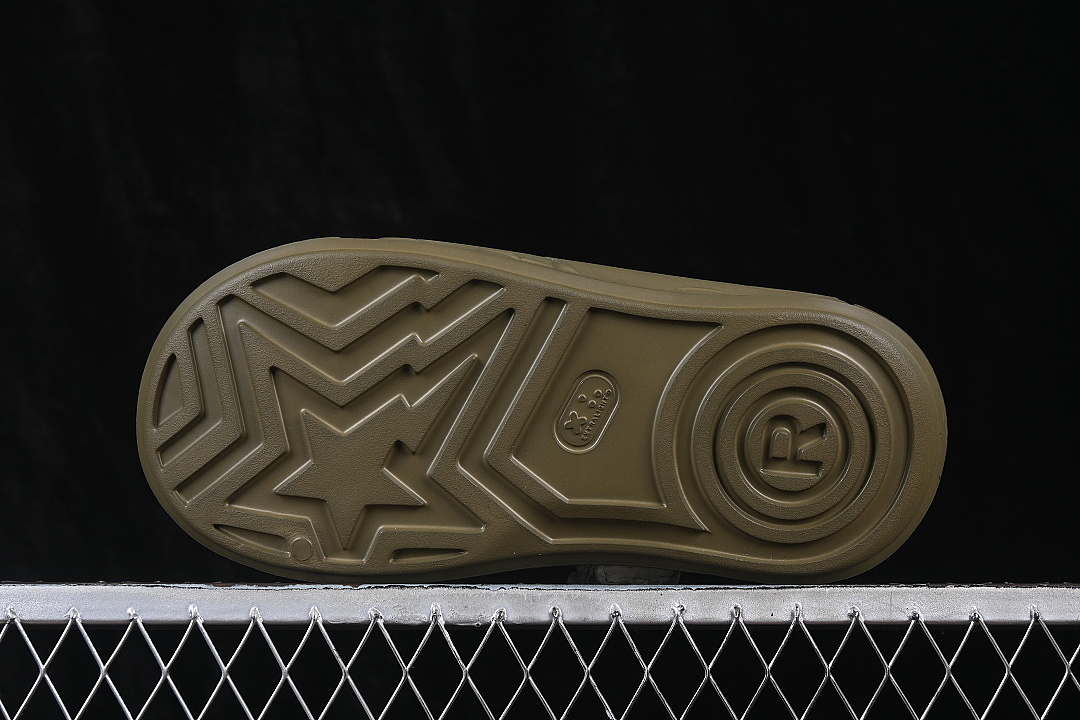 Bape [M322911]-[BAPE EVA COMFORTABLE AND VERSATILE SLIPPERS ARMY GREEN/GREEN]-[MAN:40-47.5] - Image 12