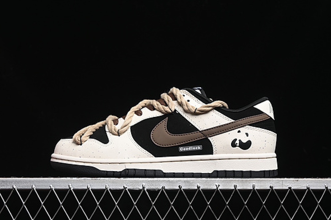 Unbranded [DD1391-100]-[DUNK LOW SB TMS BLACK/WHITE/BROWN]-[WOMAN:36-39]-[MAN:40-46], photo 1