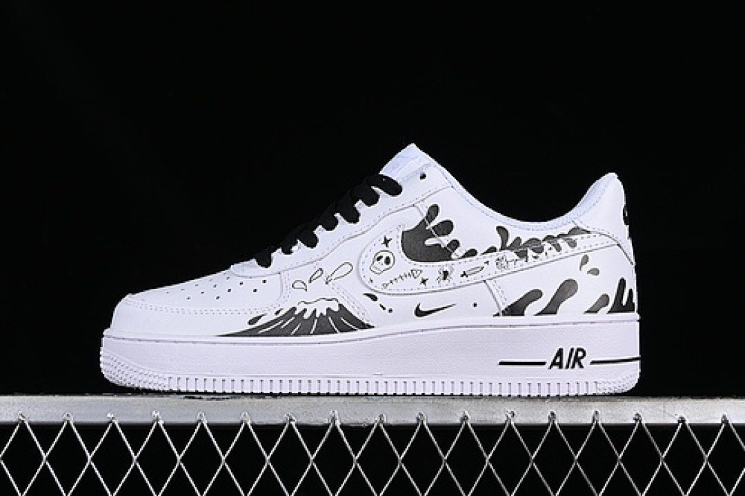Nike Nike AIR FORCE 1 07 LOW WHITE/BLACK/GREY · AM0703-121, photo 1