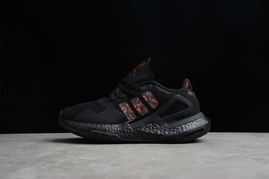 Unbranded [FW5895]-[DAY JOGGER BOOST SHOES CORE BLACK/CORE BLACK/RED]-[MAN:40-45], photo 1